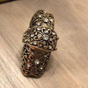 Gold / Rhinestone knuckle ring
